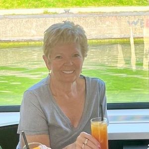 Meet your Posher, Diana